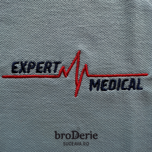 Detaliu broderie Expert Medical Suceava