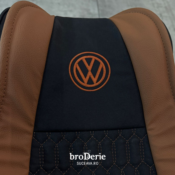 Volkswagen brodat pe tapiterie auto