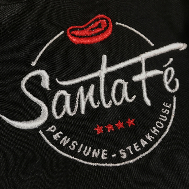 Logo Santa Fe brodat