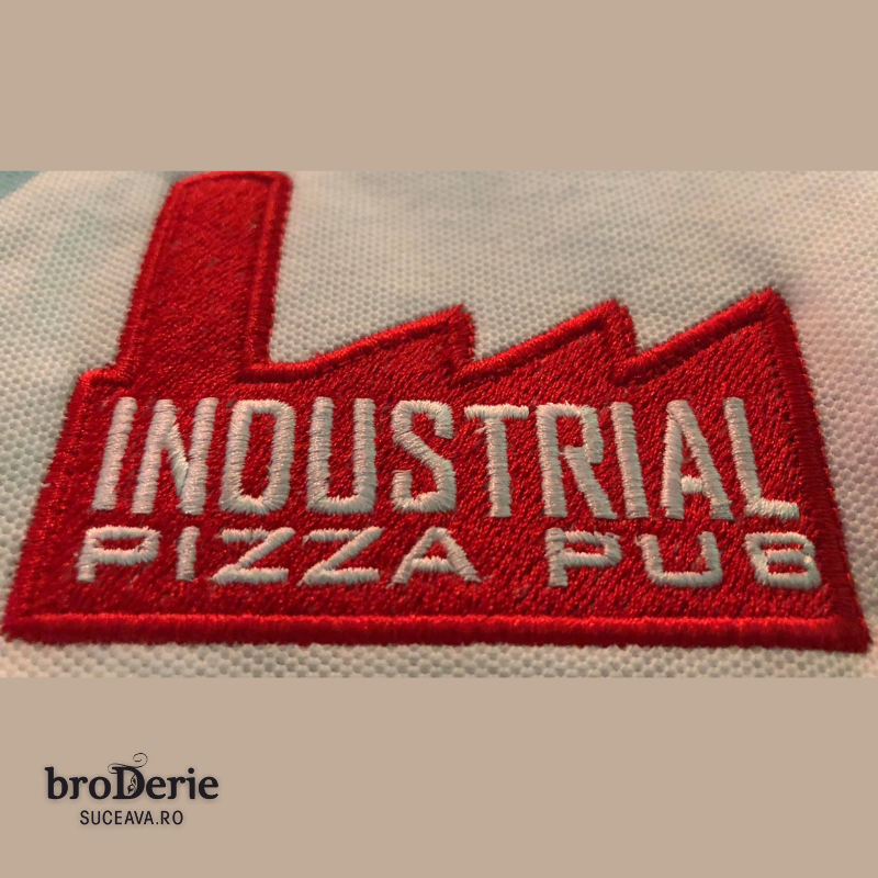 Logo brodat Industrial Pizza